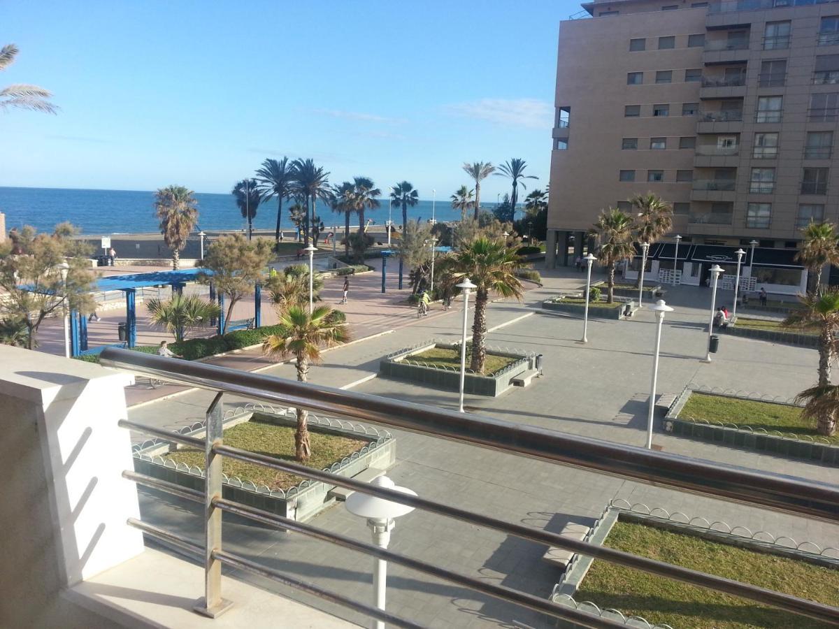 Ferienwohnung Paseo Maritimo Antonio Banderas Málaga Exterior foto