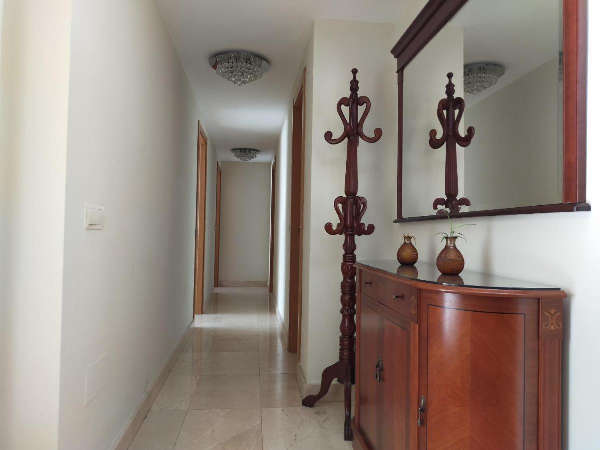 Ferienwohnung Paseo Maritimo Antonio Banderas Málaga Exterior foto